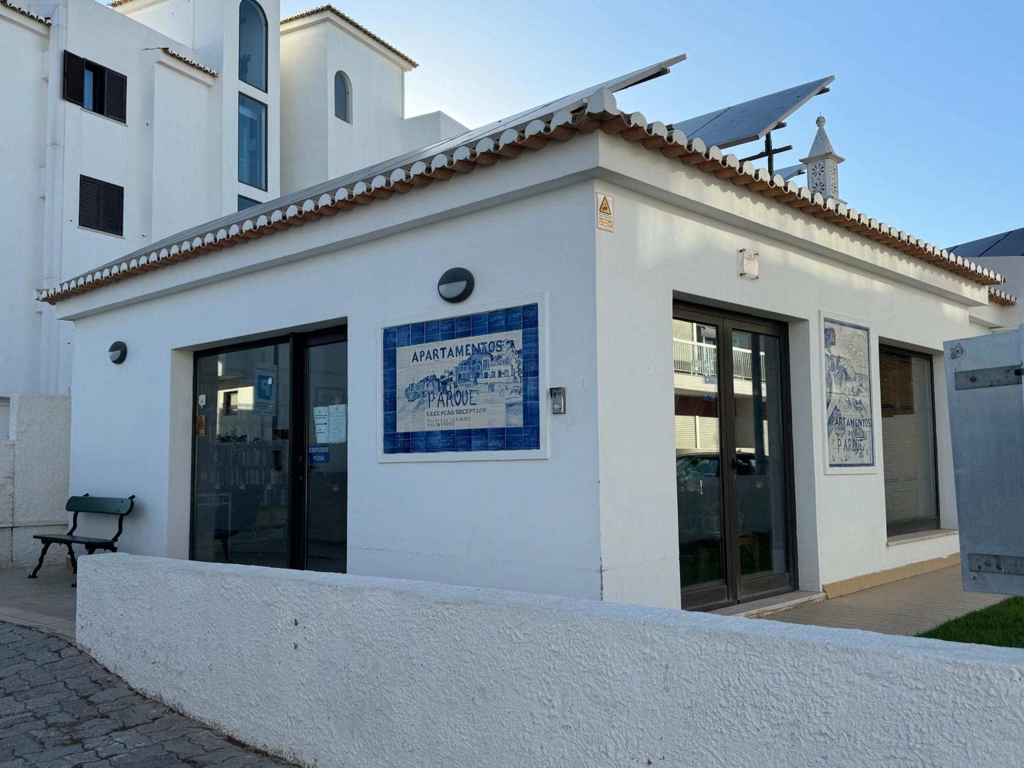 Apartamentos Do Parque Albufeira Bagian luar foto