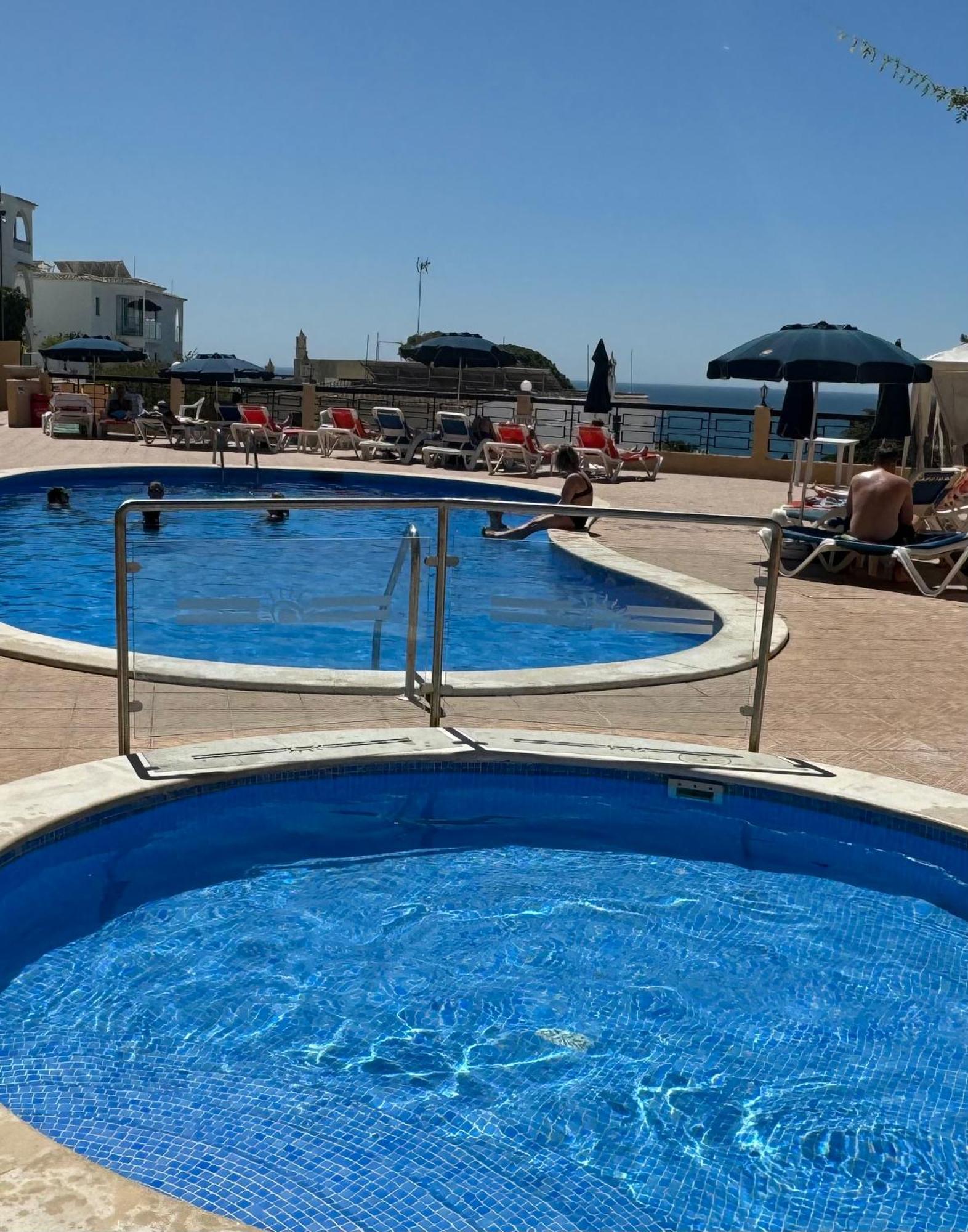 Apartamentos Do Parque Albufeira Bagian luar foto
